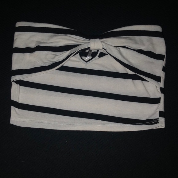 Heart Hips Tops - 🌟SOLD. Striped strapless crop top